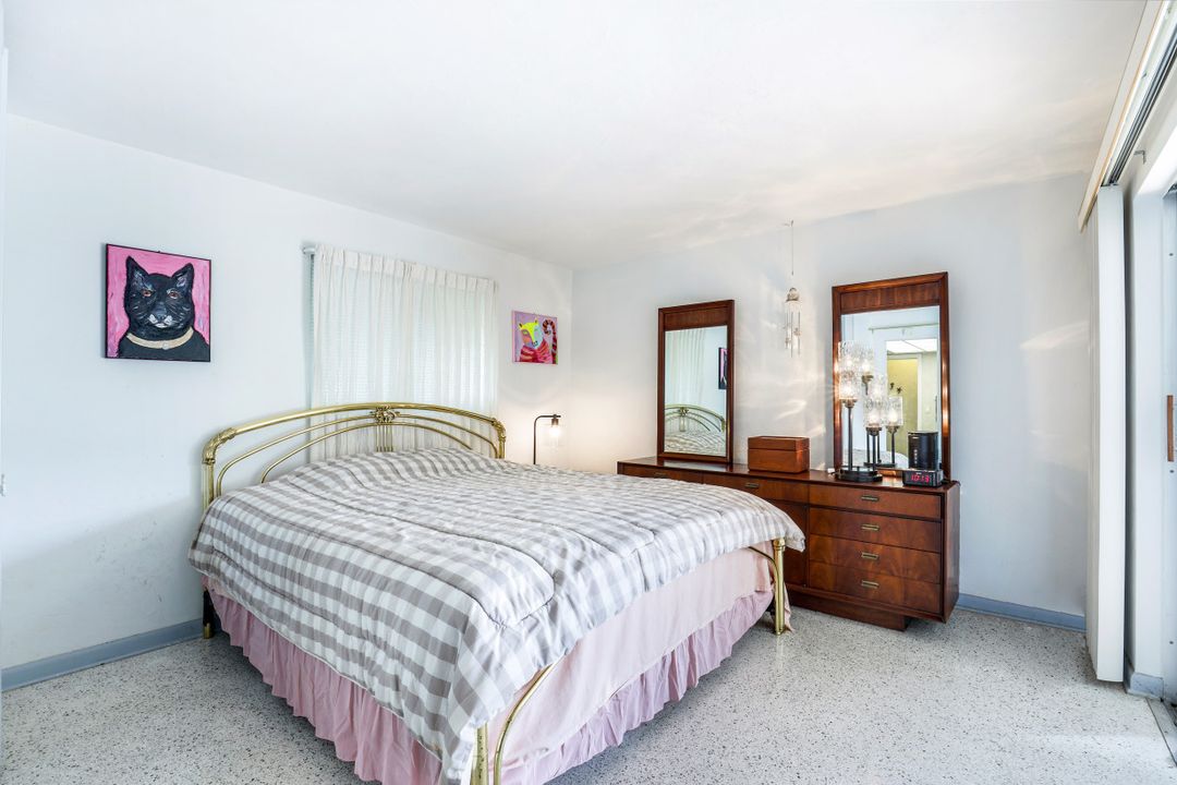 5333 SW 2nd Pl, Cape Coral, FL 33914