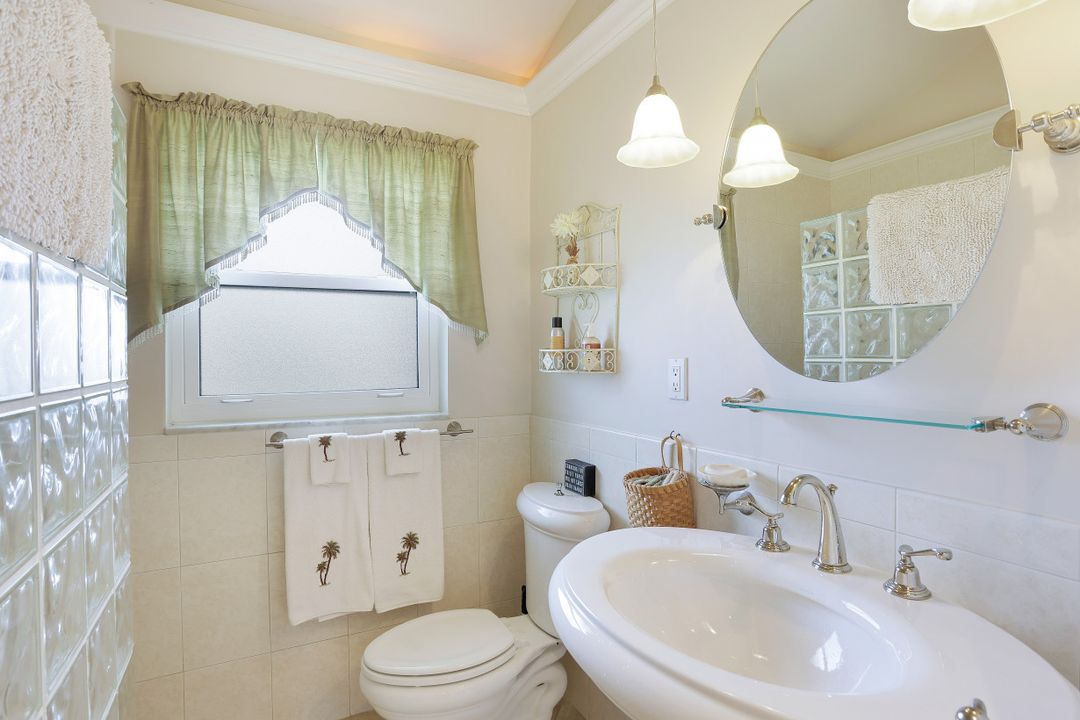 2019 SE 28th Terrace, Cape Coral, FL 33904