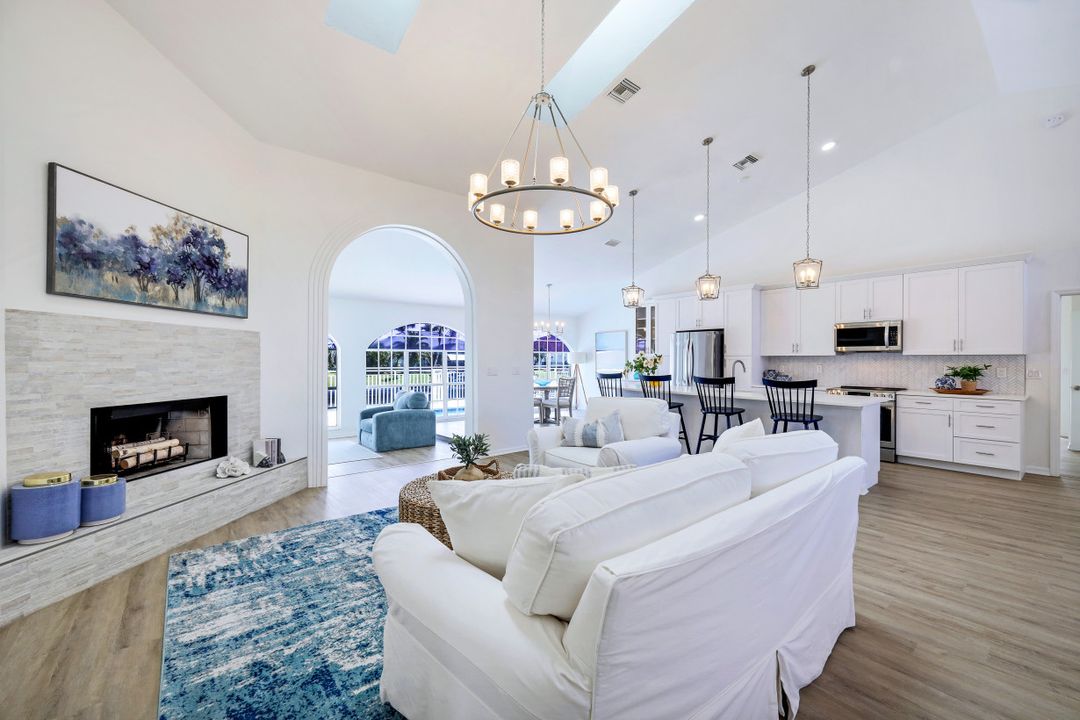 5005 SW 25th Pl, Cape Coral, FL 33914