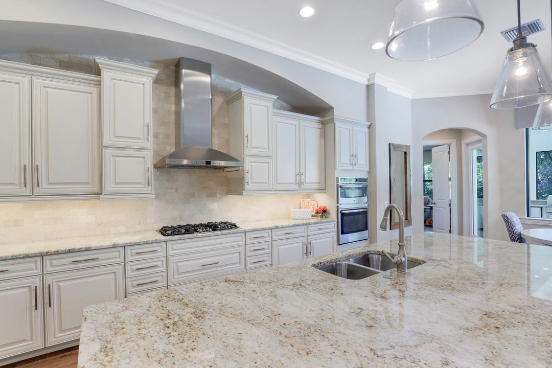 16203 Marsilea Pl, Naples, FL 34110