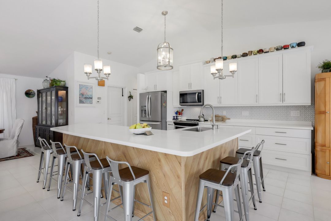 22181 Fairmount Ct, Estero, FL 33928