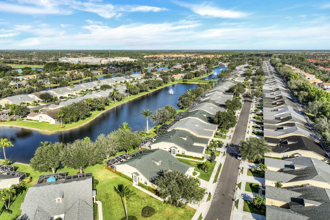 8388 Ibis Cove Cir, Naples, FL 34119