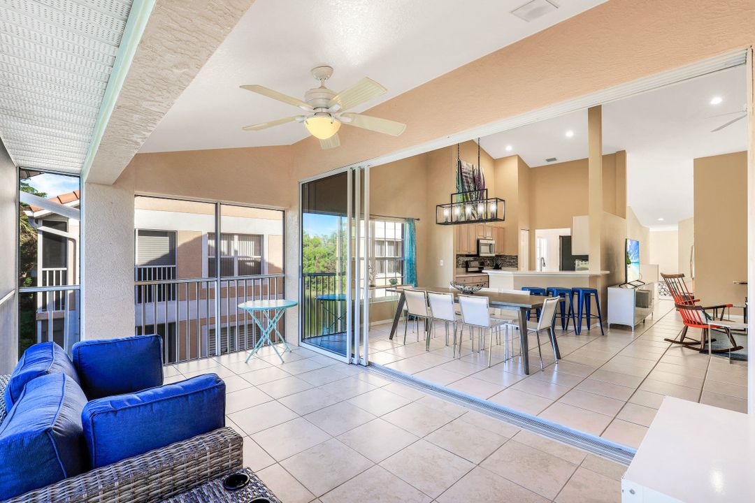 5360 Andover Dr  #202, Naples, FL 34110