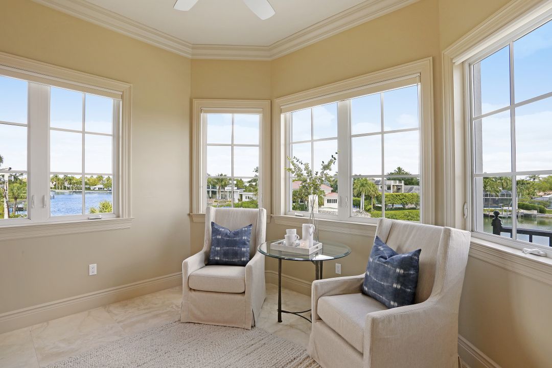 1400 Gulf Shore Blvd N #312, Naples, FL 34102