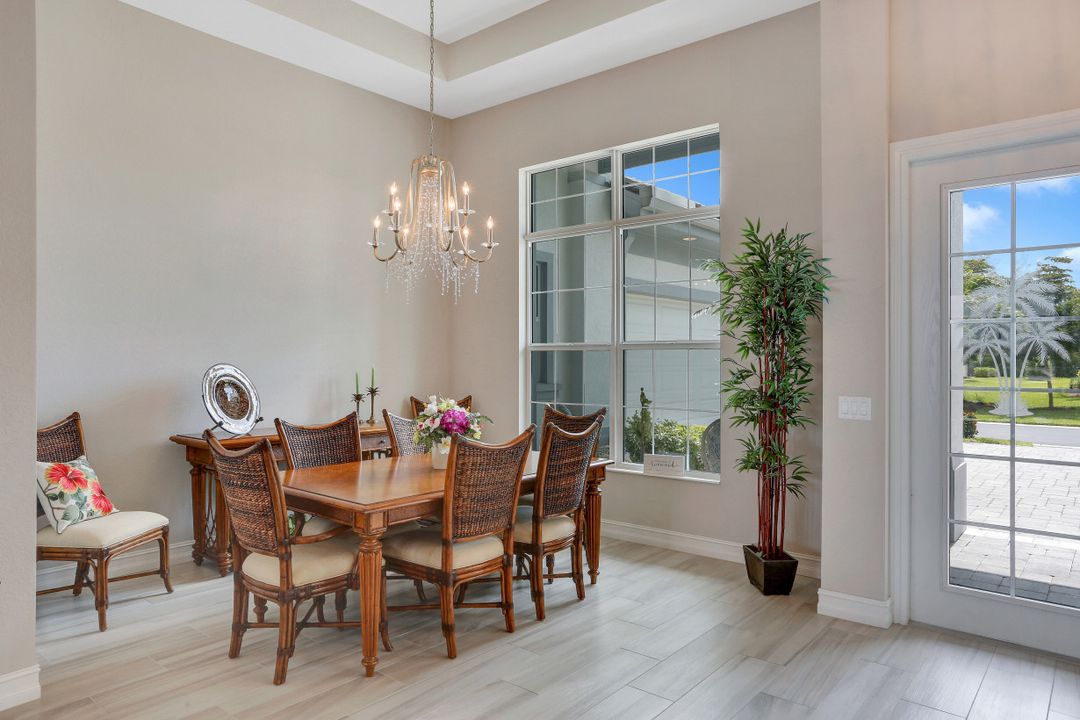 17212 Hidden Estates Cir, Fort Myers, FL 33908