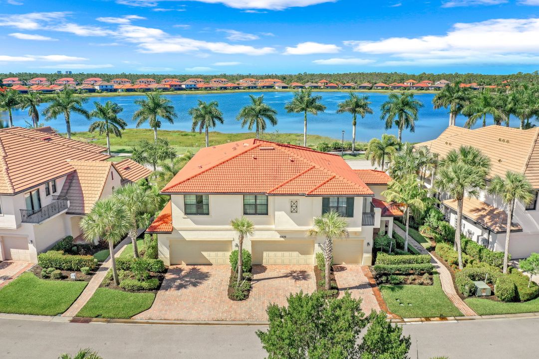 1419 Santiago Cir #1603, Naples, FL 34113