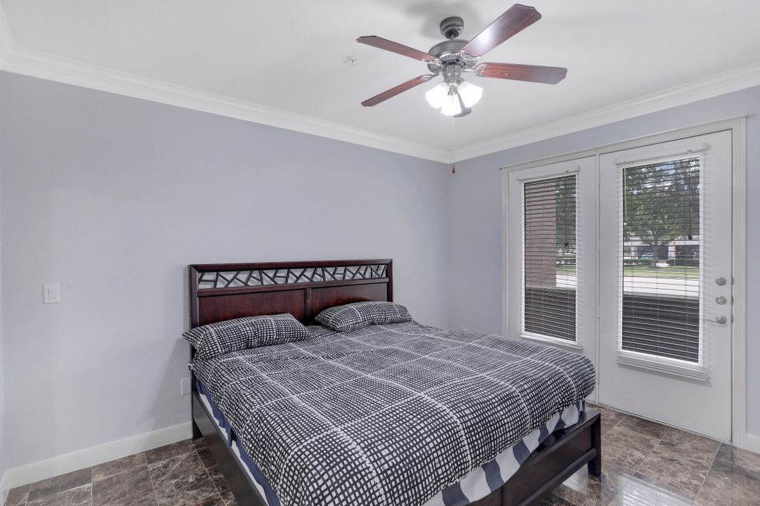 2299 Lone Star Dr, Sugar Land, TX 77479