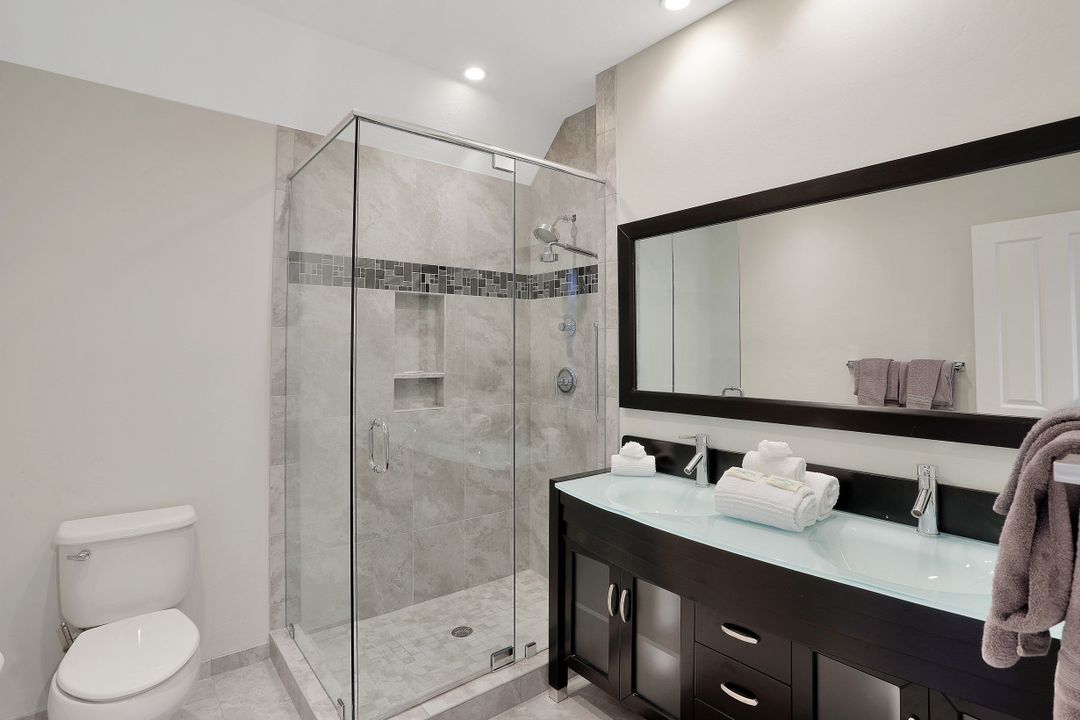 850 Eubanks Ct, Marco Island, FL 34145