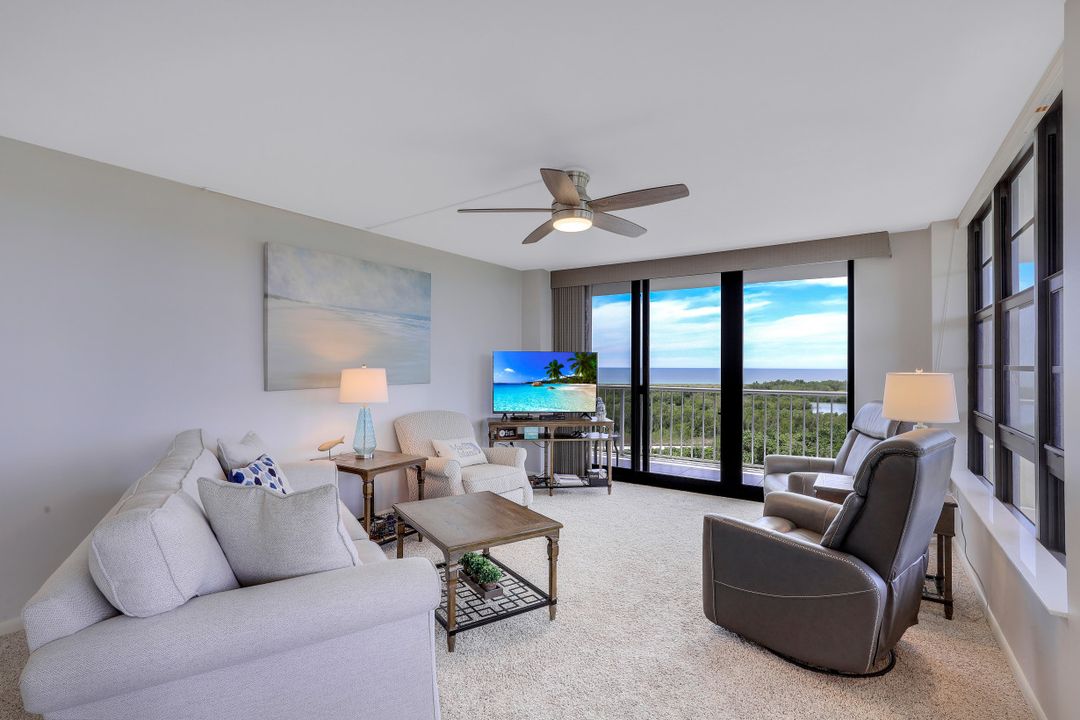 440 Seaview Ct #703, Marco Island, FL 34145