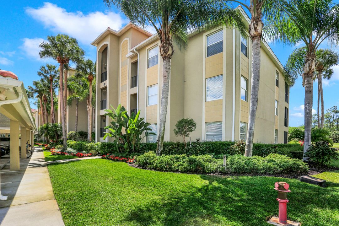 10317 Heritage Bay Blvd #1417, Naples, FL 34120