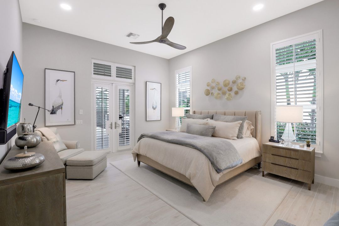 3237 Tavolara Ln, Naples, FL 34114