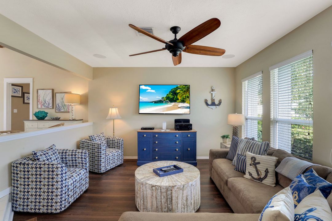 2010 SE 29th Ln, Cape Coral, FL 33904