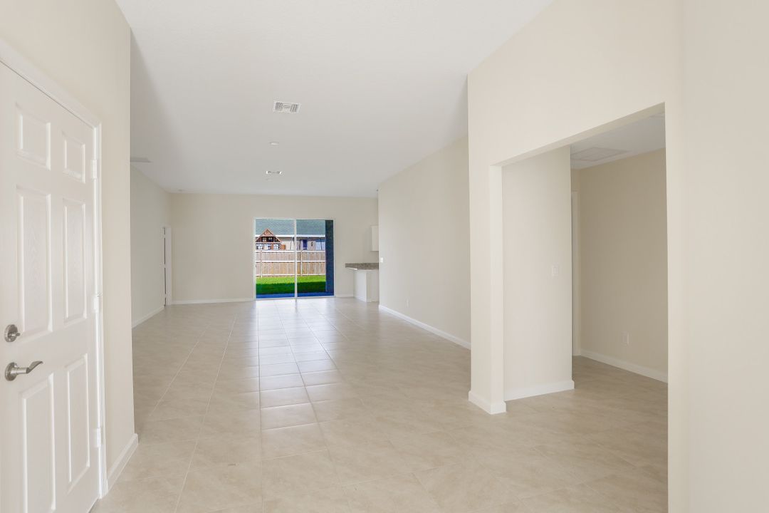 1638 Paddock St, Port St. Lucie, FL 34987