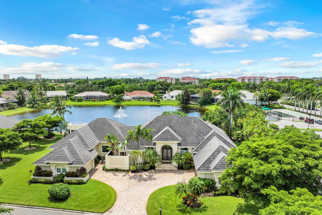 15720 Chatfield Dr, Fort Myers, FL 33908