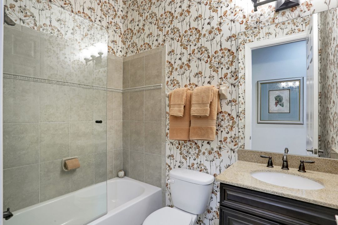 9755 Nickel Ridge Cir, Naples, FL 34120