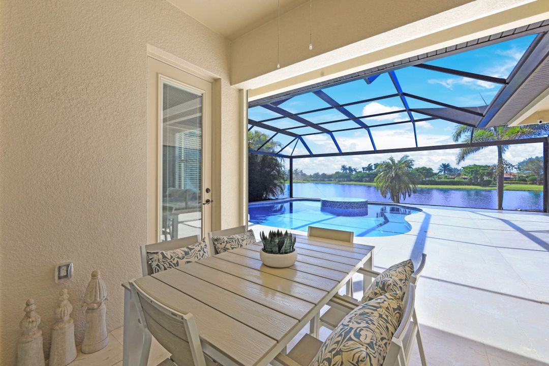 9563 Firenze Cir, Naples, FL 34113