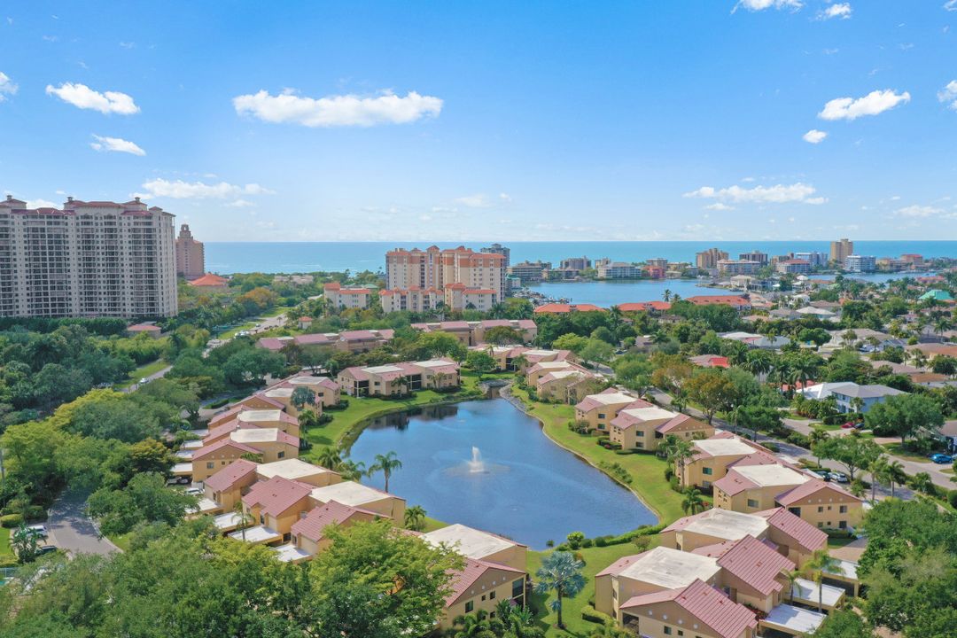 571 Beachwalk Cir #104, Naples, FL 34108