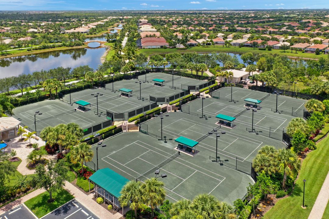 28736 Xenon Way, Bonita Springs, FL 34135