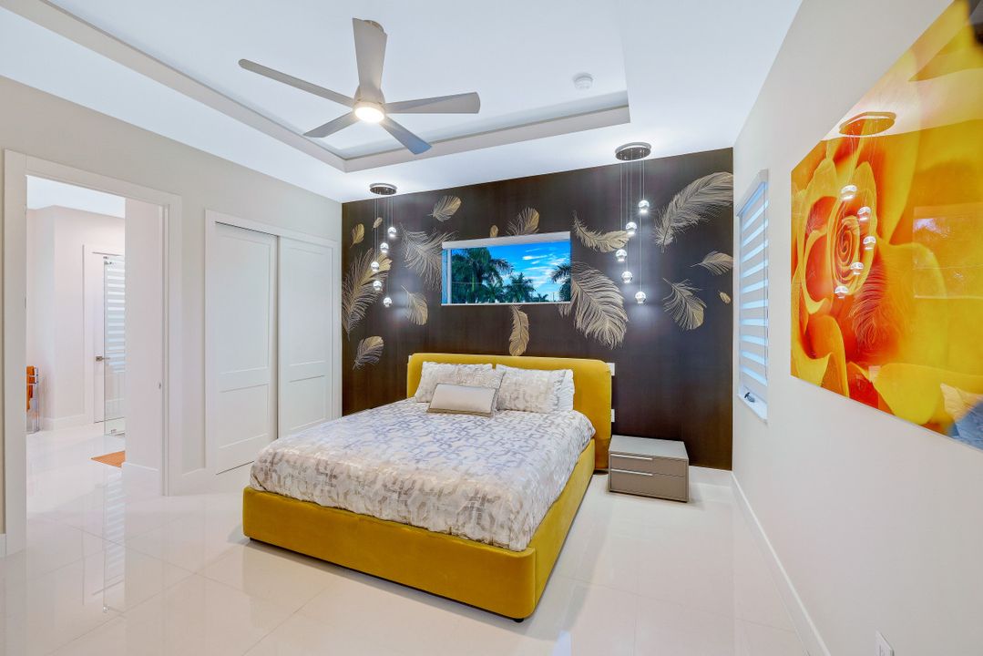 5232 Seminole Ct, Cape Coral, FL 33904