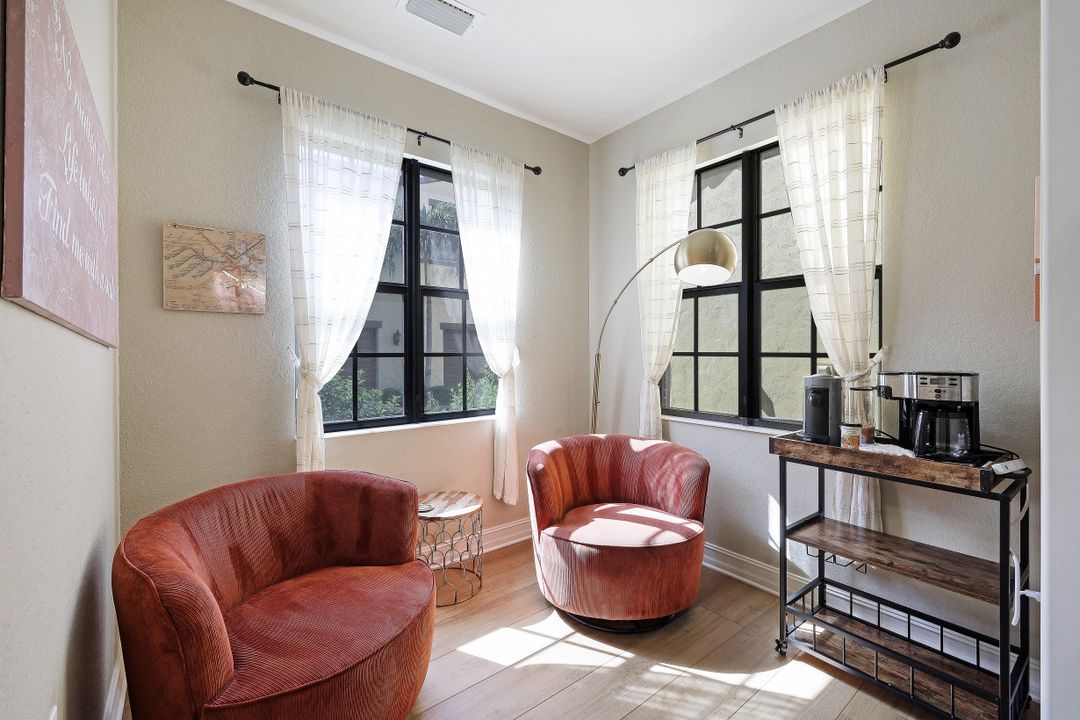 9128 Delano St #89-2, Naples, FL 34113