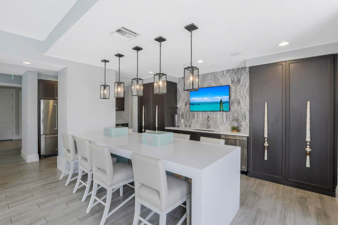 1035 3rd Ave S #311, Naples, FL 34102