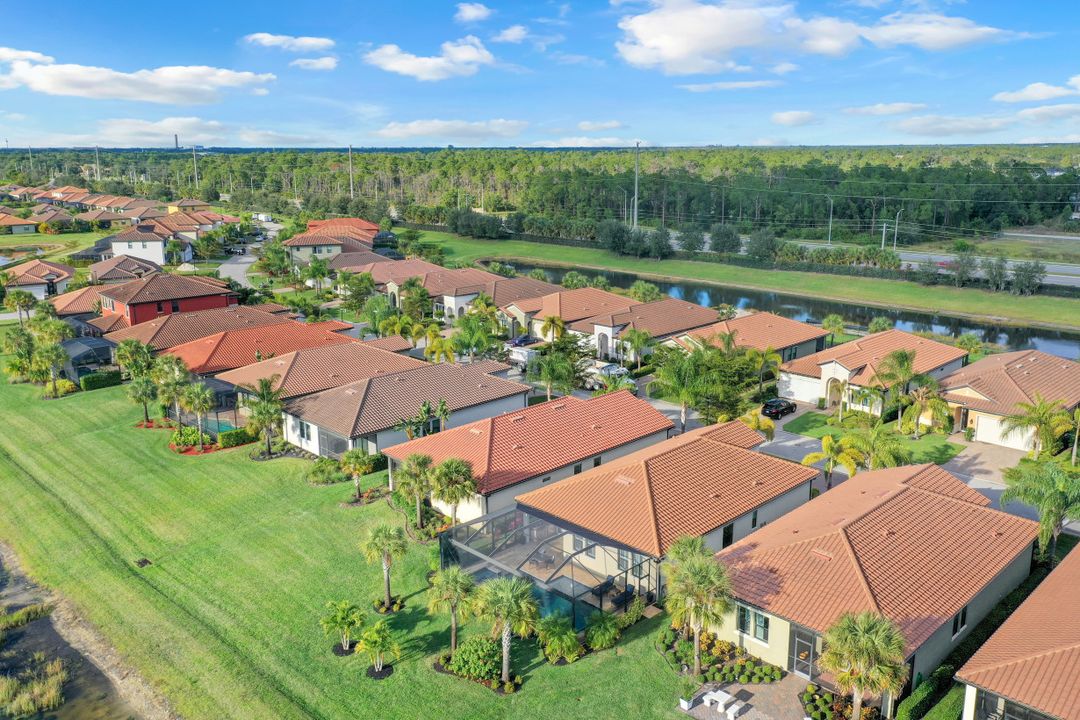 10654 Essex Square Blvd, Fort Myers, FL 33913