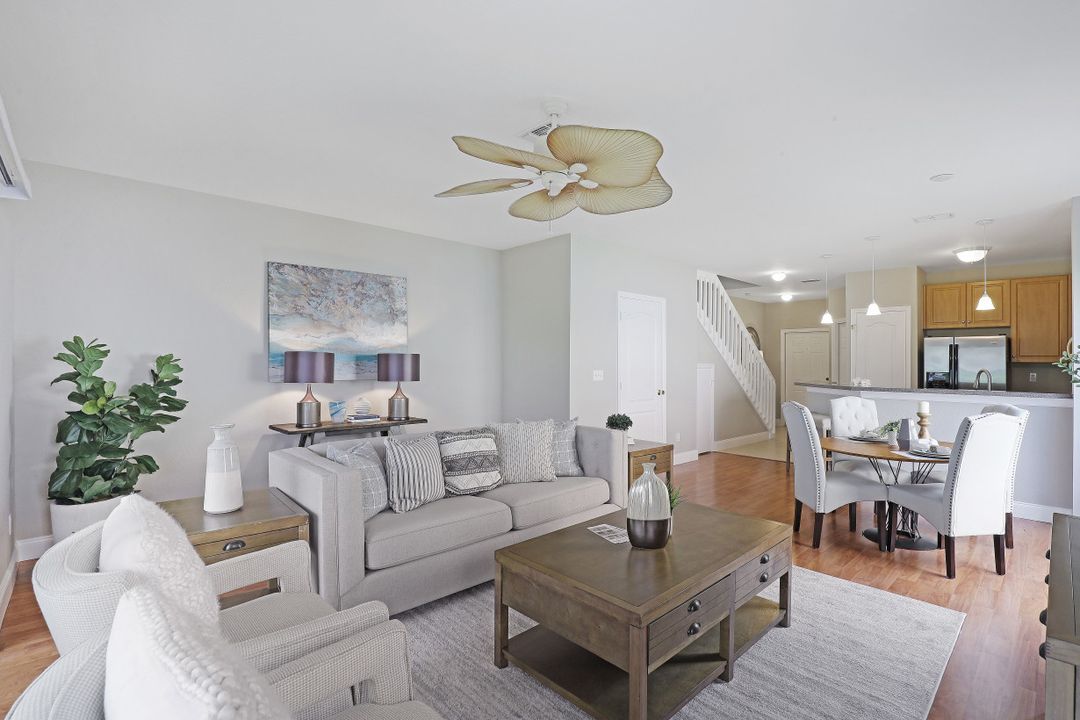 1380 Weeping Willow Ct, Cape Coral, FL 33909