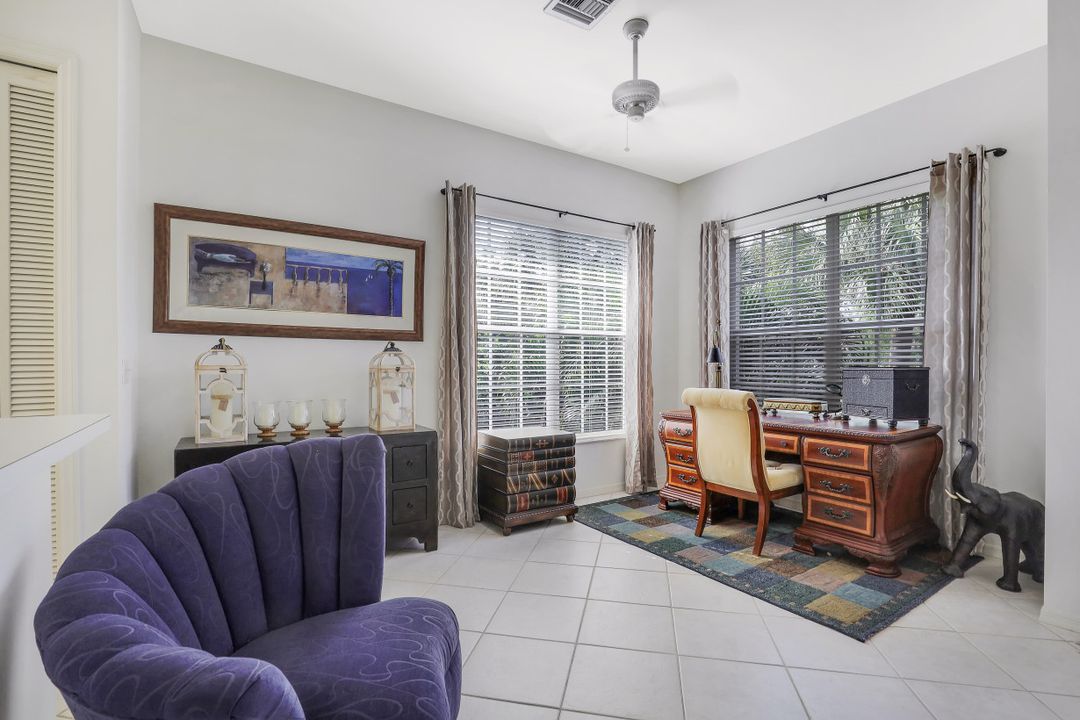 1247 Egrets Landing #201, Naples, FL 34108