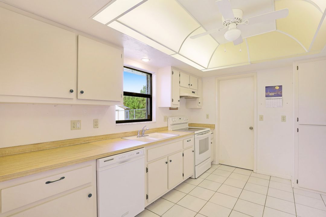 505 Layton Pl, Lehigh Acres, FL 33936