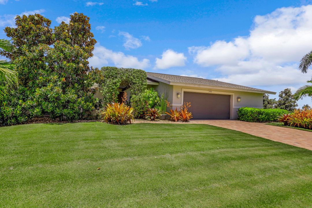 206 Dan River Ct, Marco Island, FL 34145