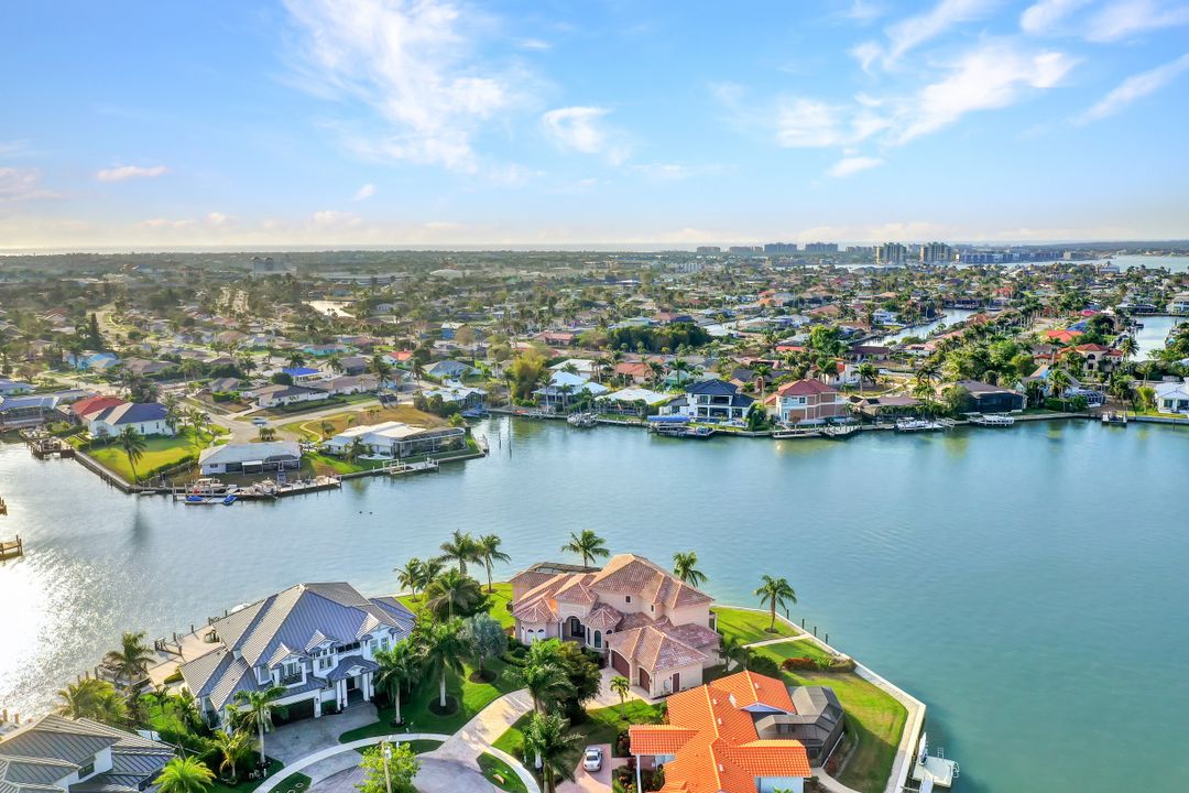 1415 Firwood Ct, Marco Island, FL 34145