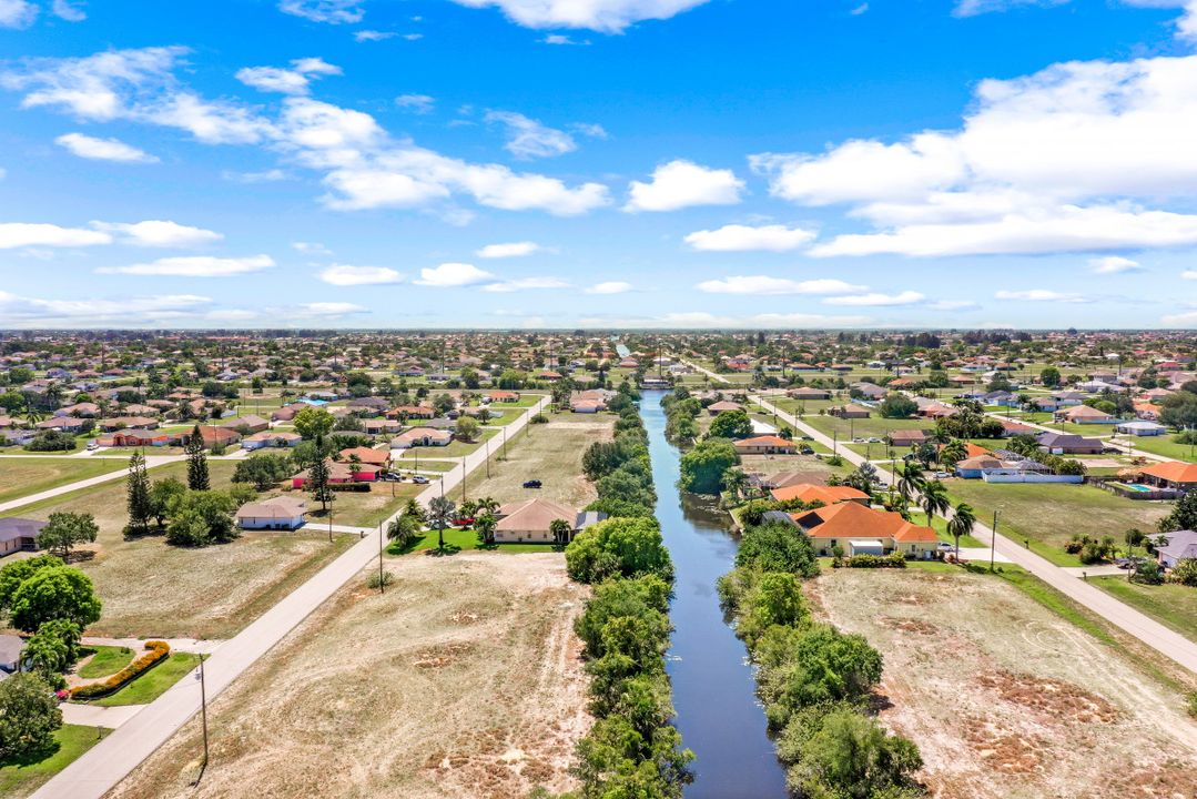 2105 NW 3rd Terrace, Cape Coral, FL 33993