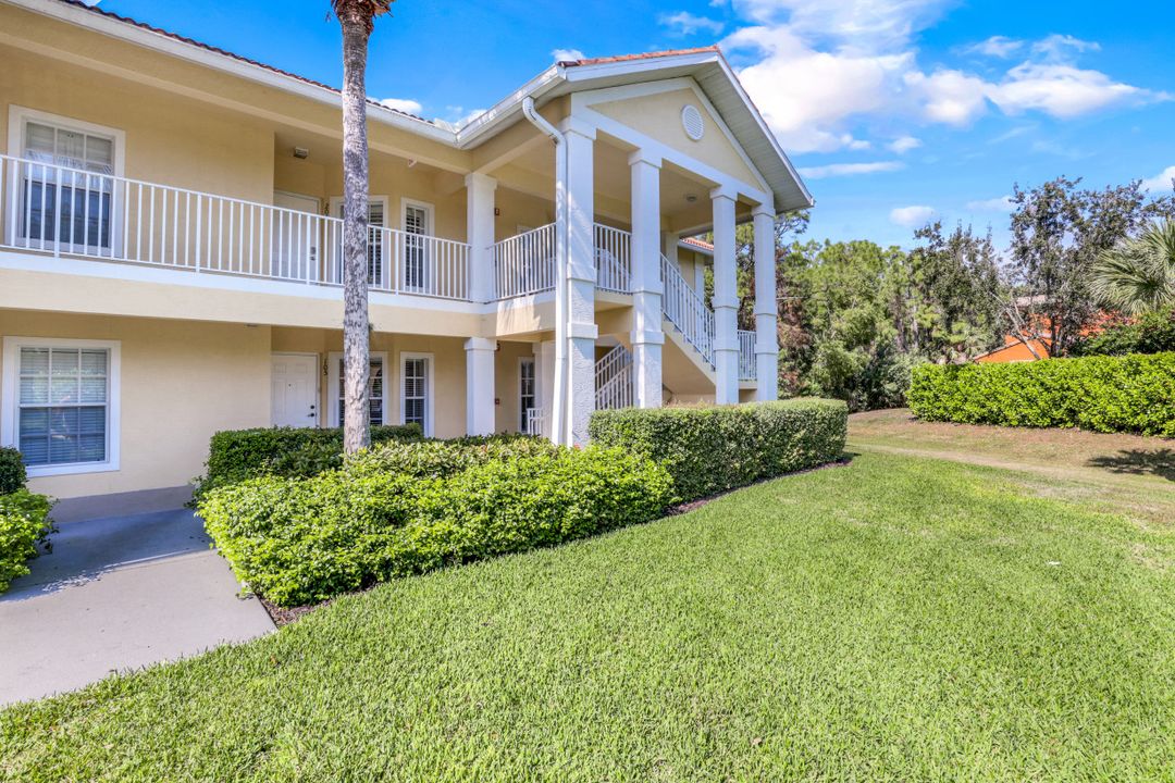 9165 Celeste Dr #106, Naples, FL 34113