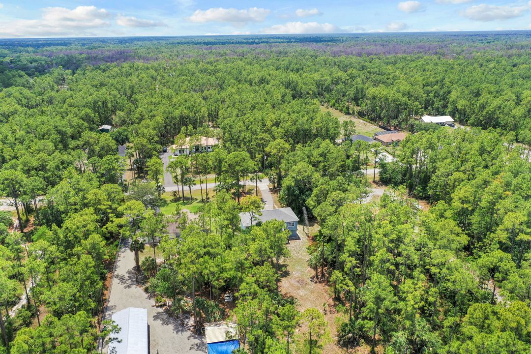 3675 10th Ave SE, Naples, FL 34117