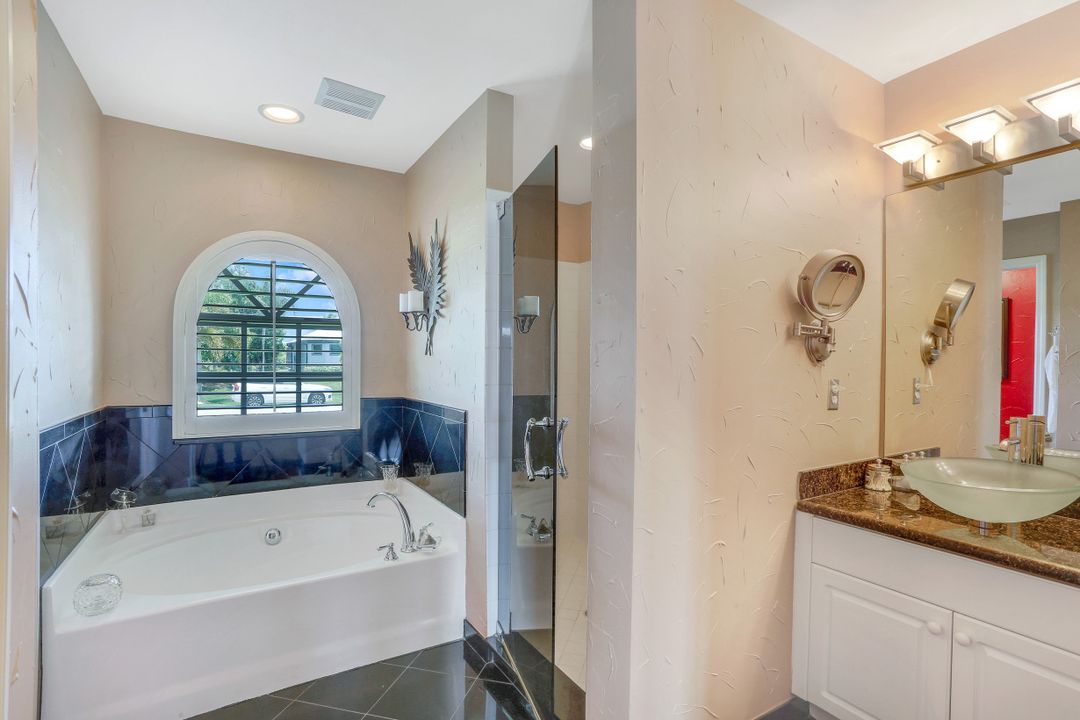 4137 SW 10th Ave, Cape Coral, FL 33914