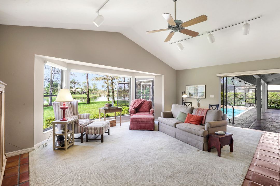 381 Henley Dr, Naples, FL 34104