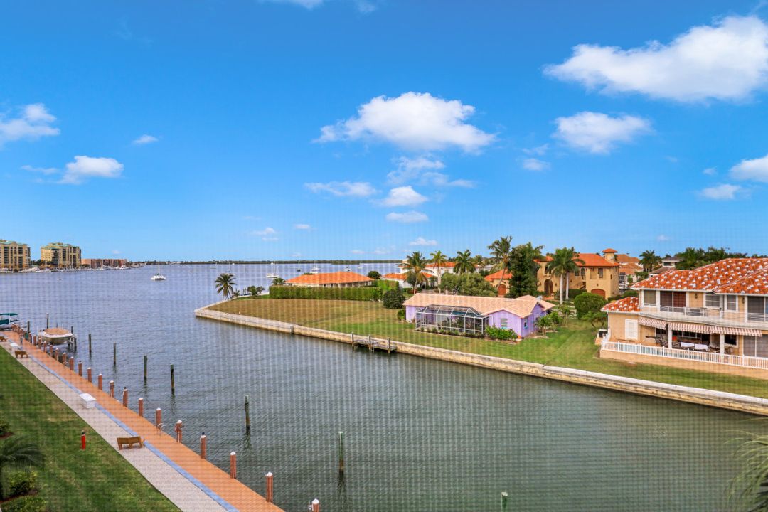 991 N Barfield Dr #401, Marco Island, FL 34145