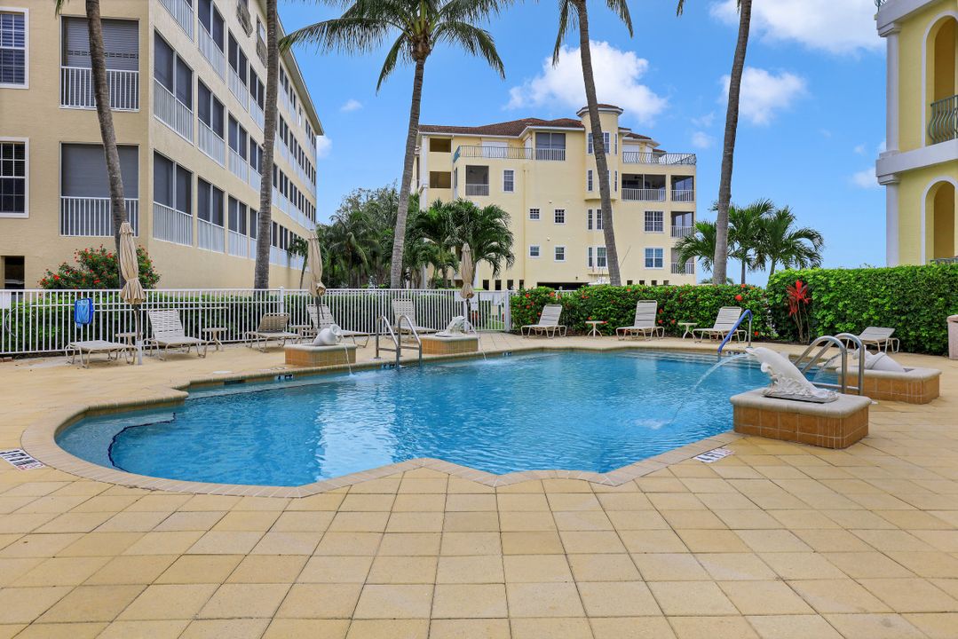 4235 SE 20th Pl #B305, Cape Coral, FL 33904