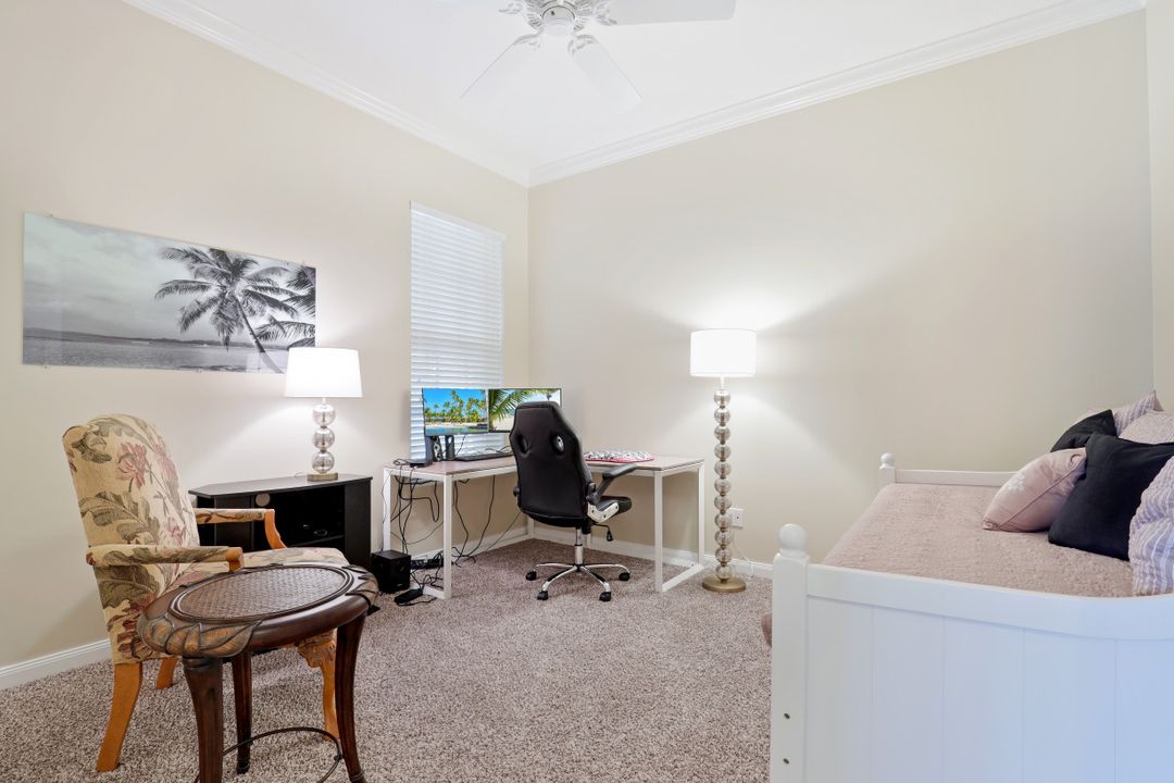 2888 Hatteras Way, Naples, FL 34119