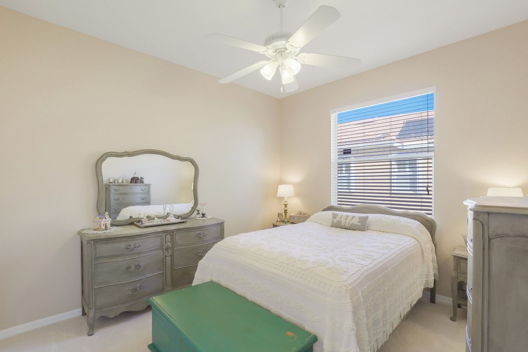 14281 Manchester Dr, Naples, FL 34114