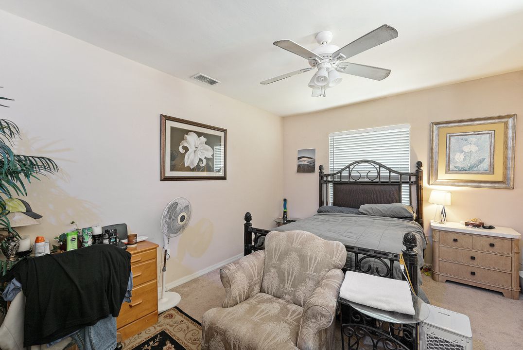 357 Robin Hood Cir #202, Naples, FL 34104