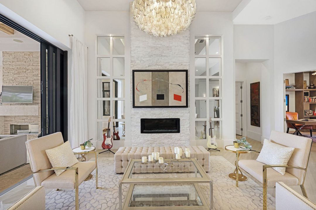 26171 Woodlyn Dr, Bonita Springs, FL 34134