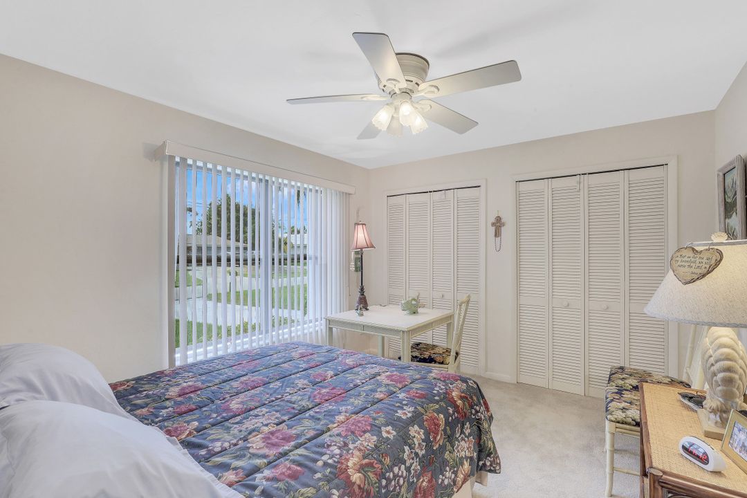 1923 SE 45th St, Cape Coral, FL 33904