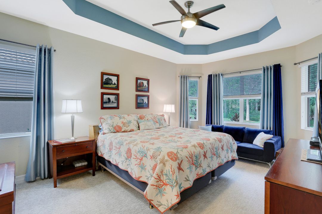 11222 Yellow Poplar Dr, Fort Myers, FL 33913