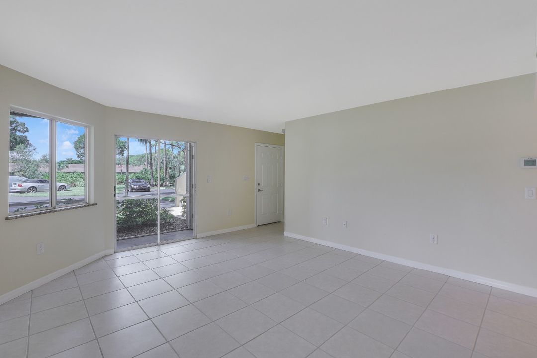 3110 Seasons Way #208, Estero, FL 33928