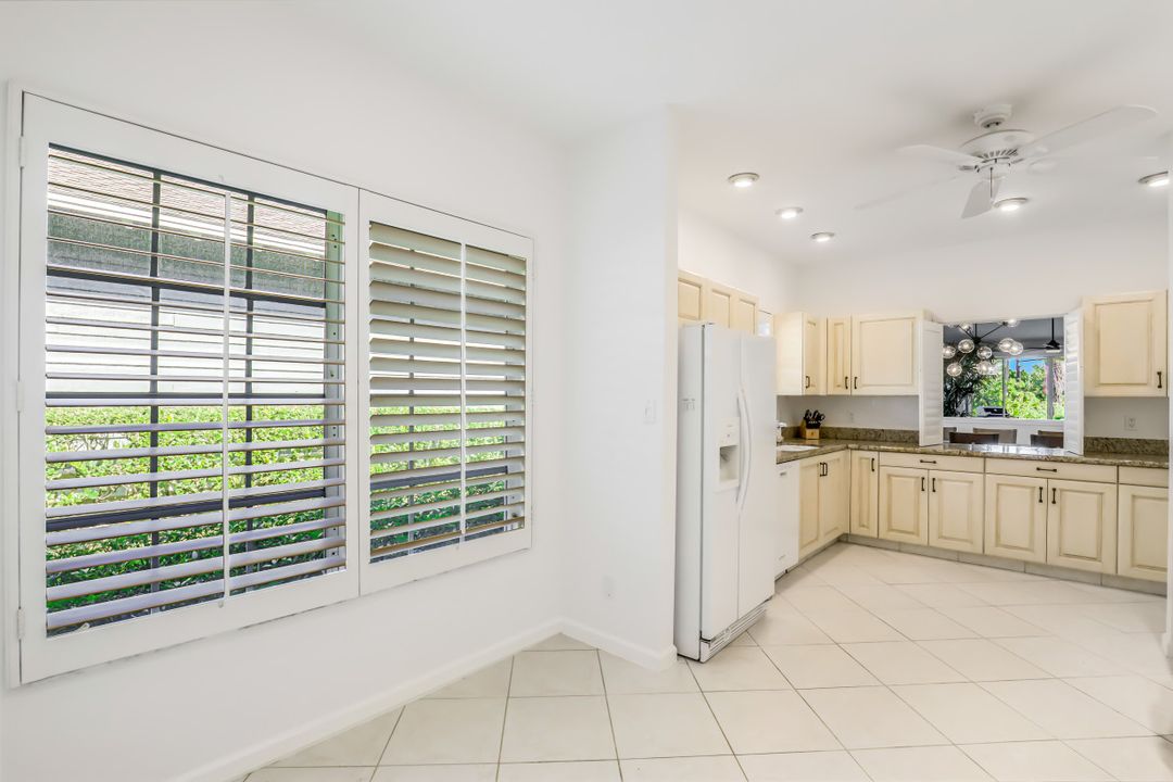 46 Golf Cottage Dr, Naples, FL 34105