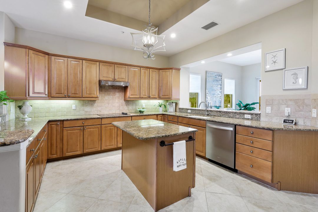 1466 Borghese Ln #201, Naples, FL 34114