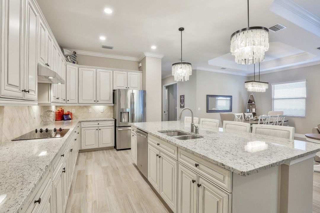 17320 Galway Run, Bonita Springs, FL 34135