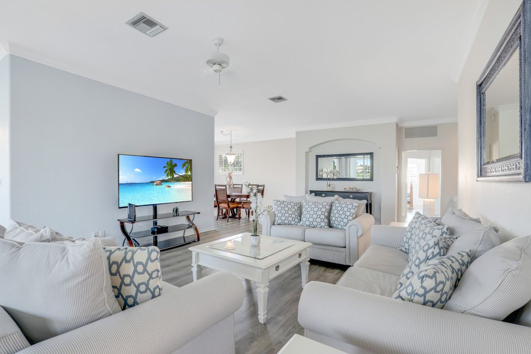 3910 Loblolly Bay Dr #3-202, Naples, FL 34114