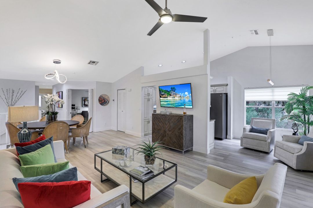 24820 Lakemont Cove Ln #201, Bonita Springs, FL 34134